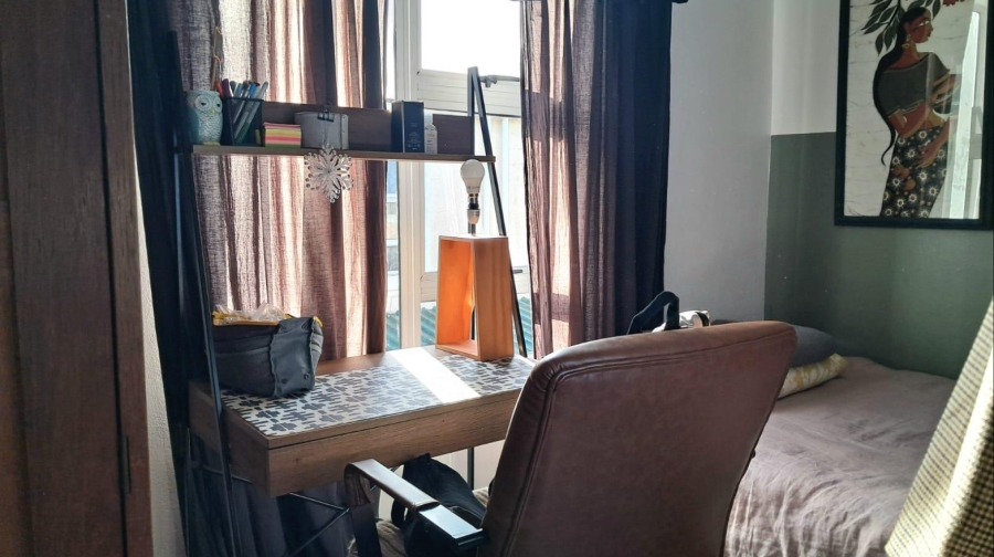 To Let 2 Bedroom Property for Rent in Woodstock Western Cape